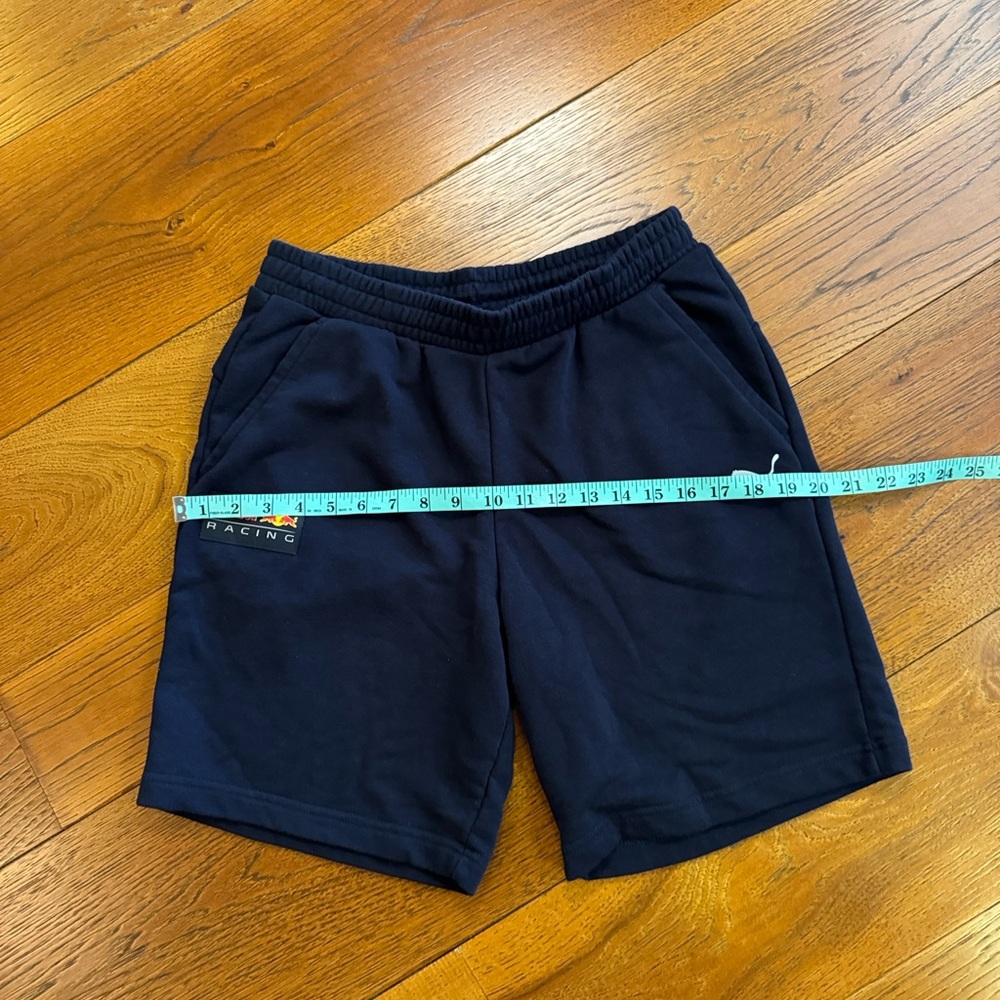 Red Bull Racing Jogger Shorts - Picture 4 of 4
